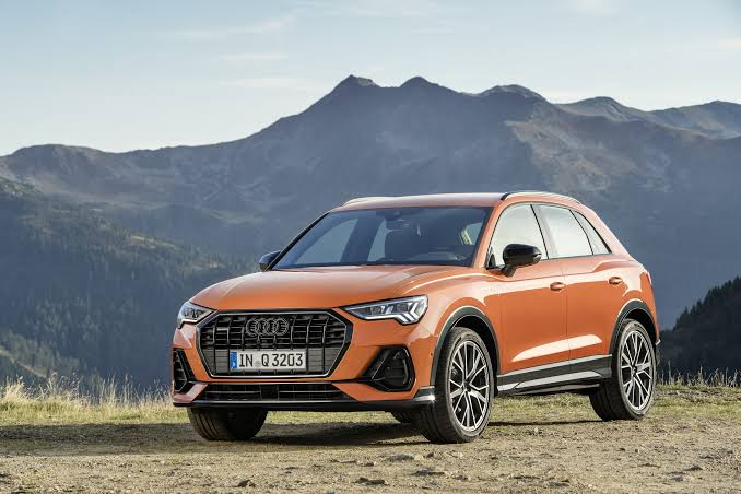 Audi Q3-elementor-io-optimized
